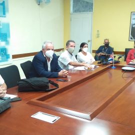 La gestión de riesgos y el manejo de desastres La gestión de riesgos y el manejo de desastres