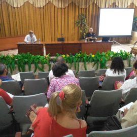 Inicia en la UNISS curso sobre la política de Estados Unidos hacia Cuba en el siglo XXI Inicia en la UNISS curso sobre la política de Estados Unidos hacia Cuba en el siglo XXI