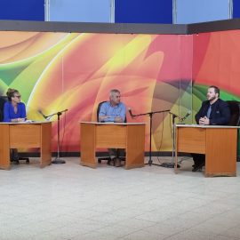 Sorpresa en el programa televisivo «Mirada reflexiva» Sorpresa en el programa televisivo «Mirada reflexiva»
