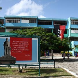 Universidad espirituana, un pilar fundamental en el desarrollo de la provincia (+fotos) Universidad espirituana, un pilar fundamental en el desarrollo de la provincia (+fotos)
