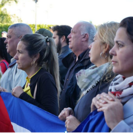 Estudiantes y profesores de la UNISS rinden tributo a la Caravana de la Libertad en acto histórico Estudiantes y profesores de la UNISS rinden tributo a la Caravana de la Libertad en acto histórico